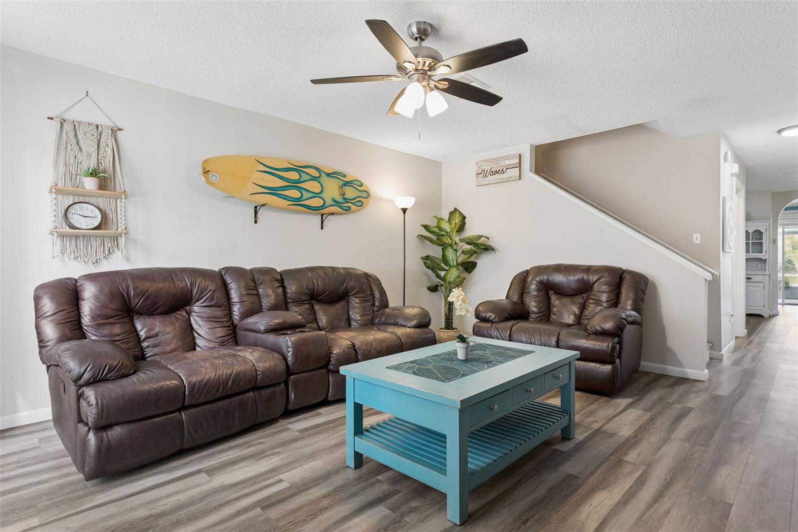 425 KENSINGTON LAKE CIR — photo 5