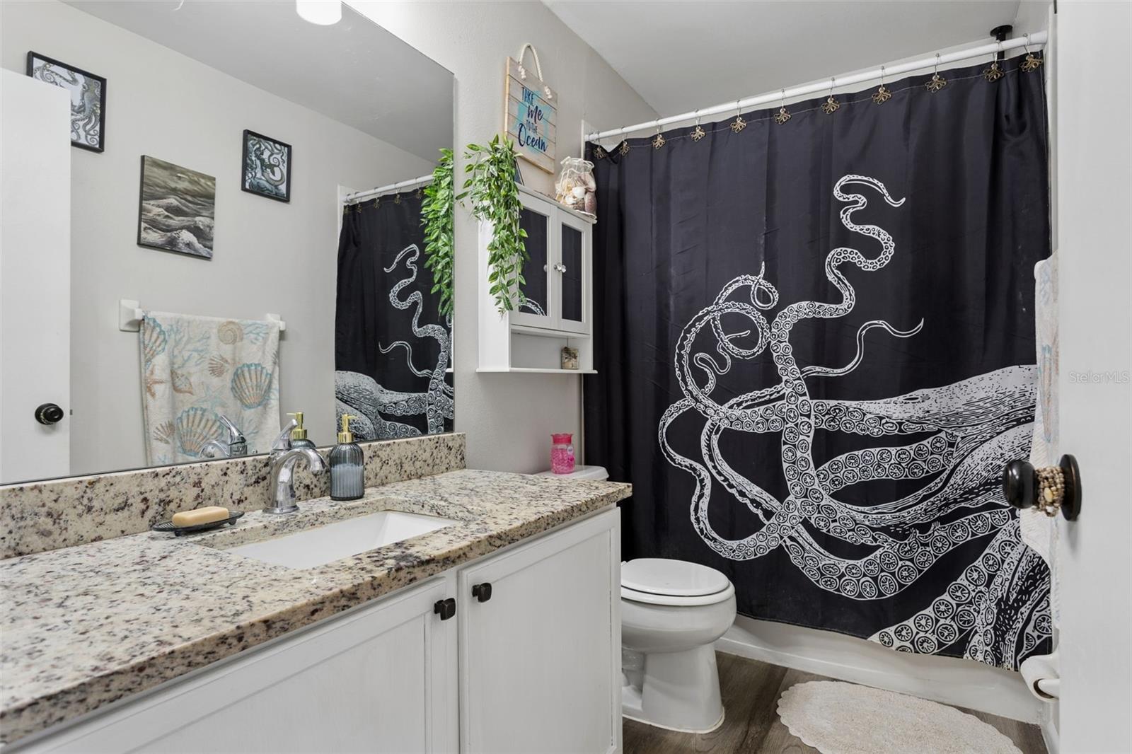 425 KENSINGTON LAKE CIR — photo 18