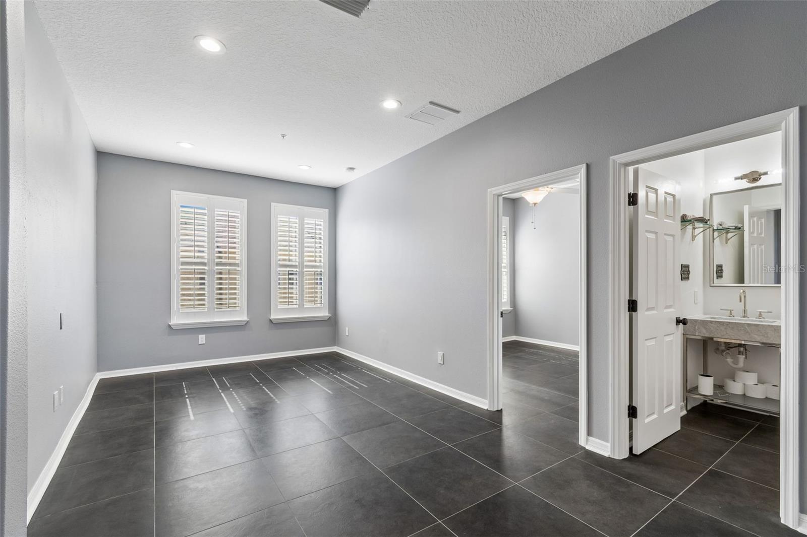 4326 SPINNAKER COVE LN — photo 32