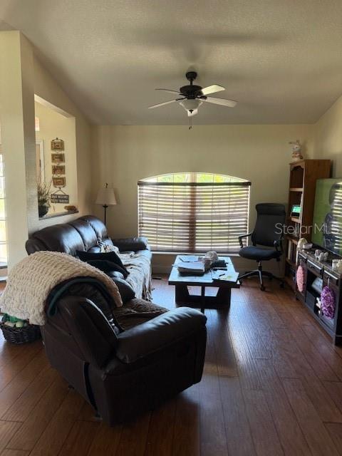 4624 FLAMLAU AVE — photo 7