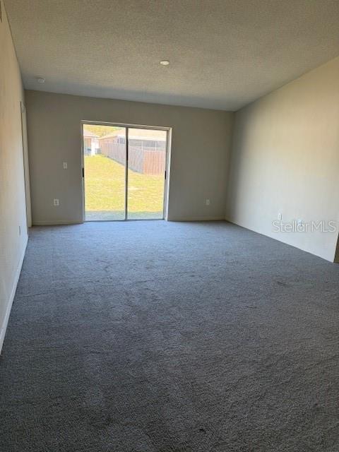 3136 PINE TOP DR — photo 2