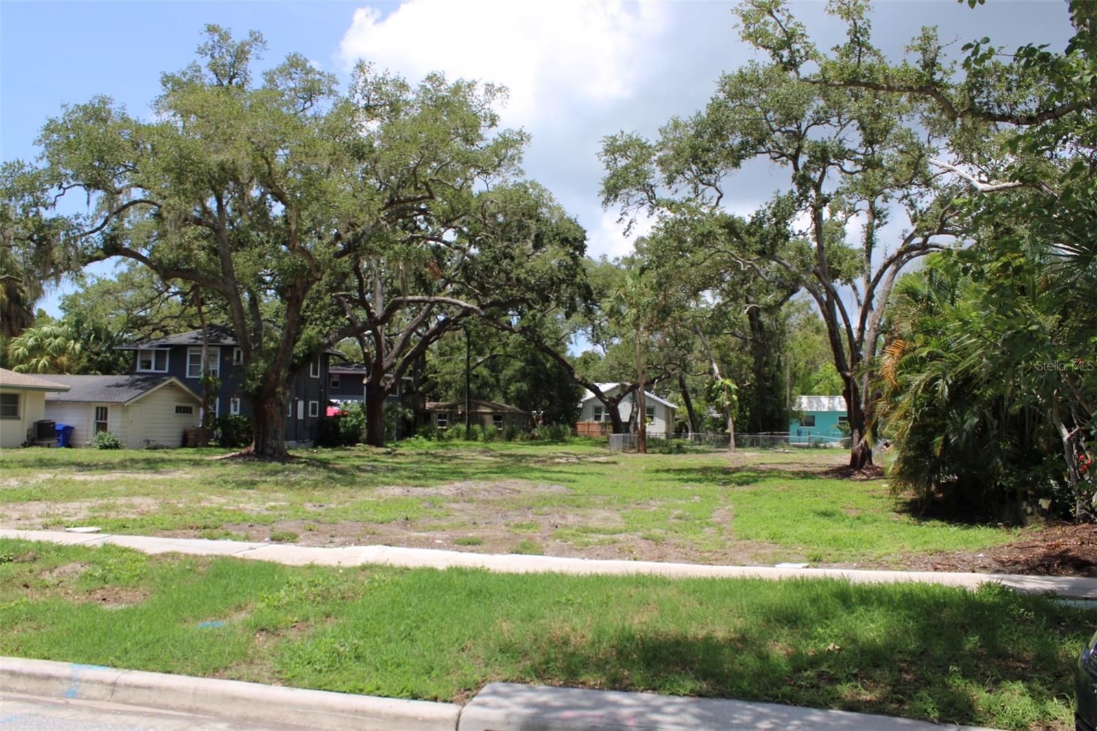 308 PRESIDENT ST — photo 3