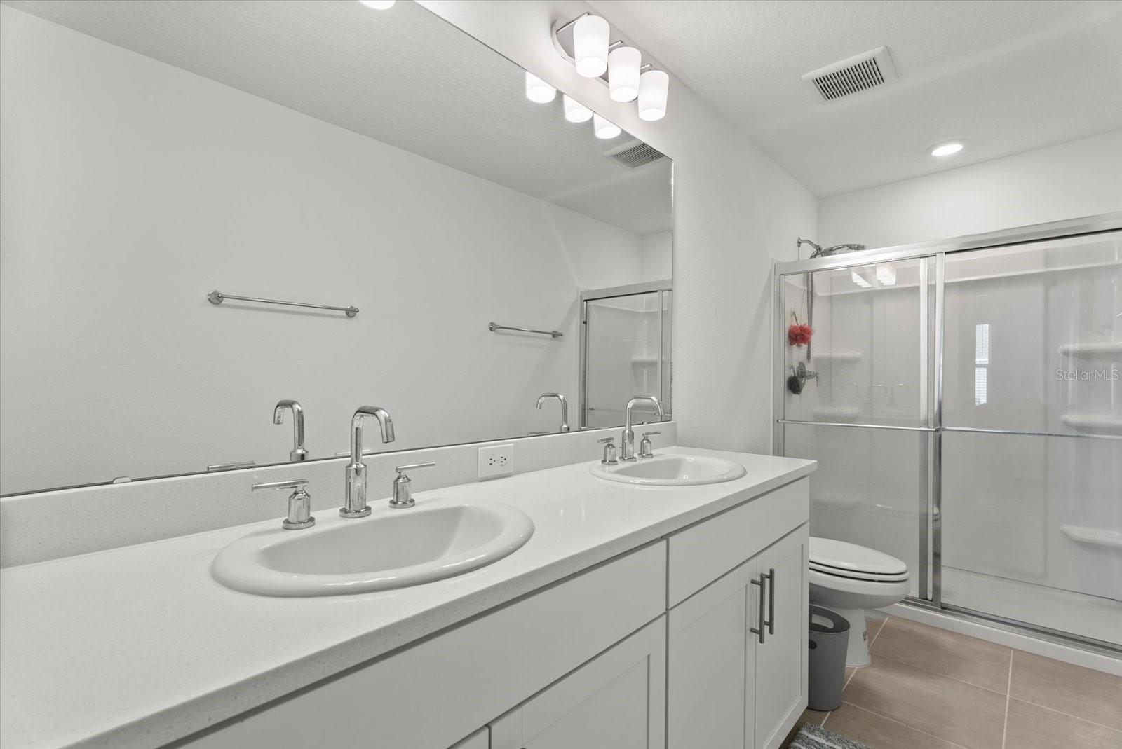 8780 DAYBREAK ST — photo 21
