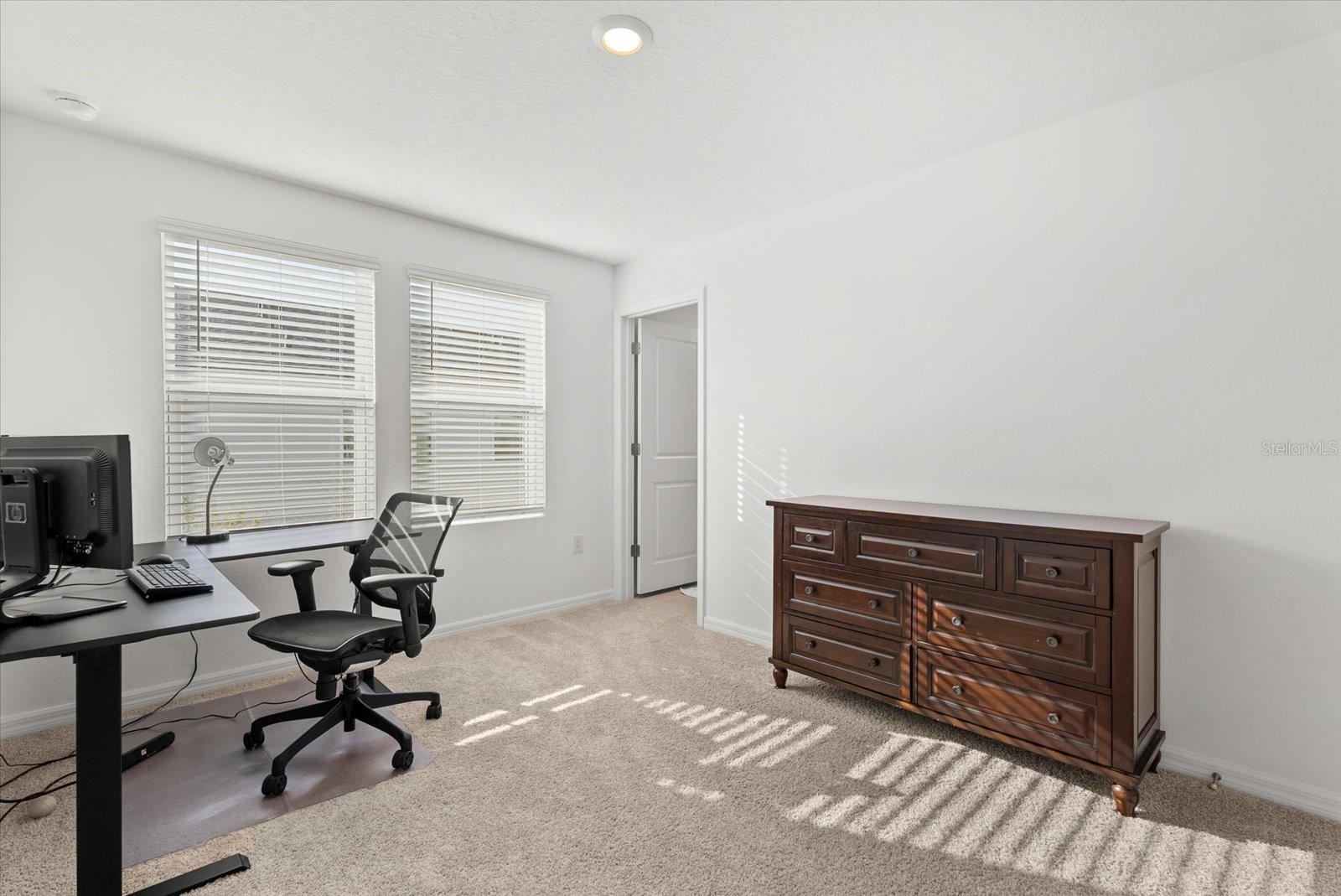 8780 DAYBREAK ST — photo 23