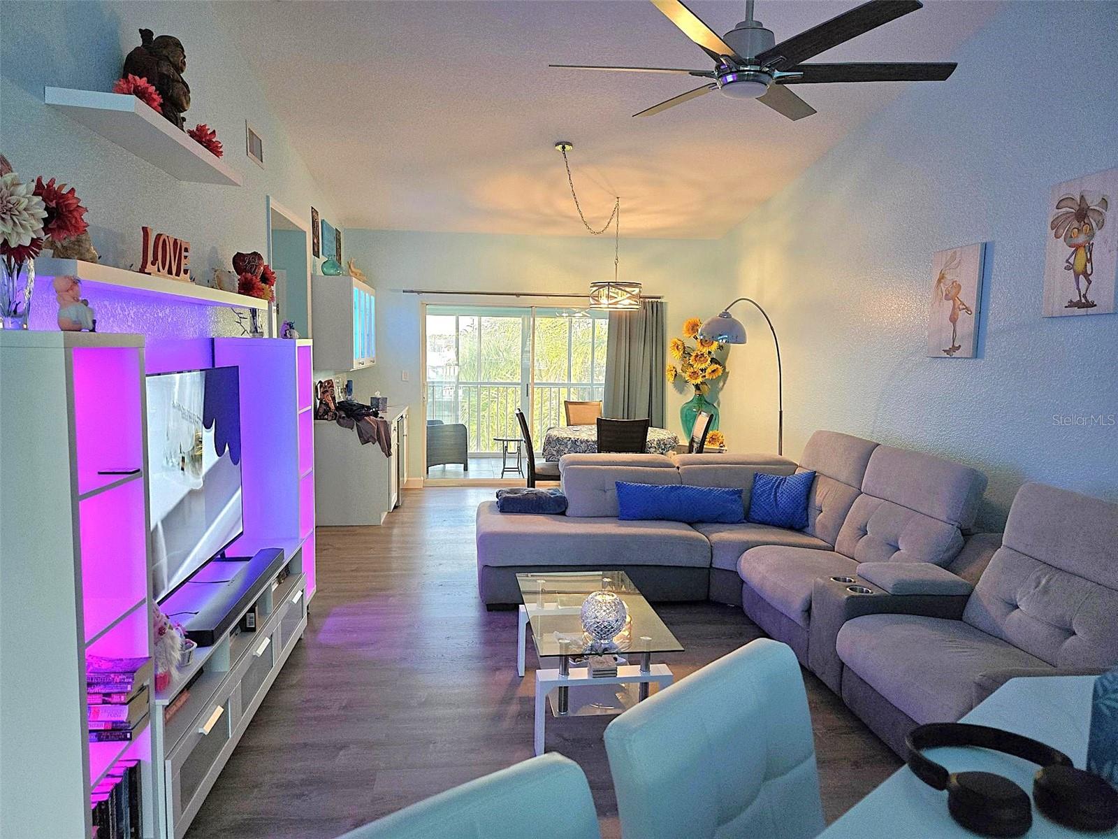 5725 GREENWOOD AVE #5201 — photo 10