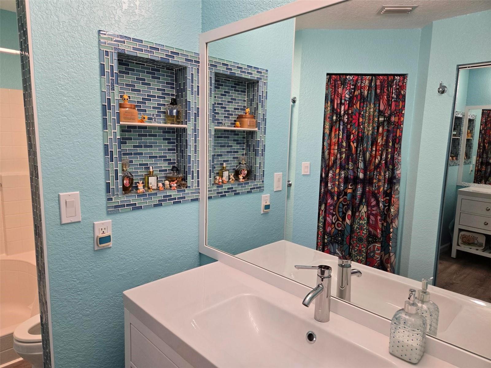 5725 GREENWOOD AVE #5201 — photo 35