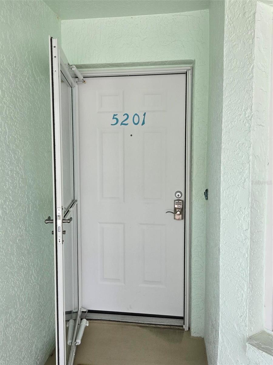5725 GREENWOOD AVE #5201 — photo 5