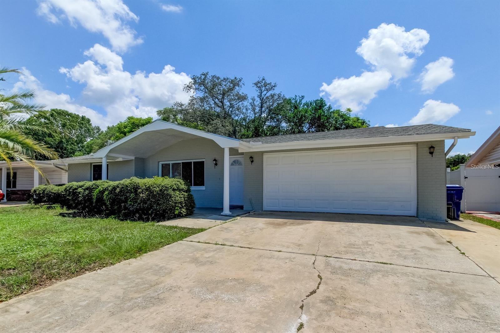 7144 FAIRFAX DR — photo 2