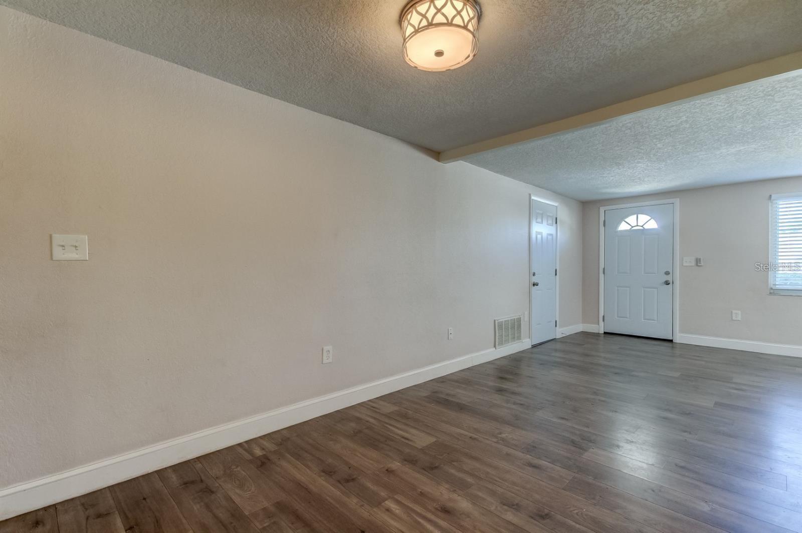 7144 FAIRFAX DR — photo 11