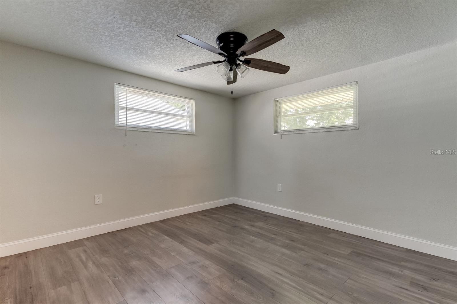 7144 FAIRFAX DR — photo 36