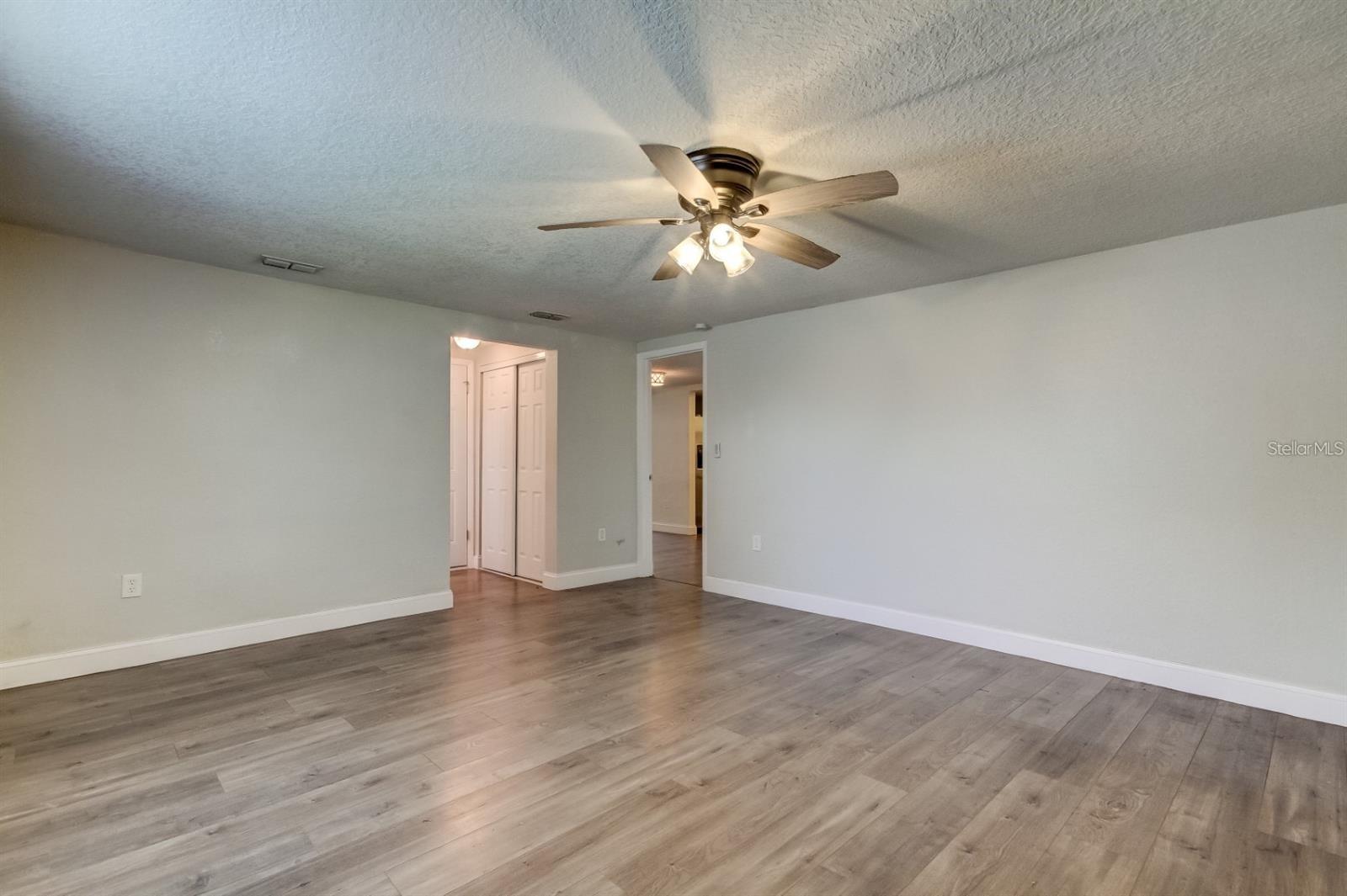 7144 FAIRFAX DR — photo 23