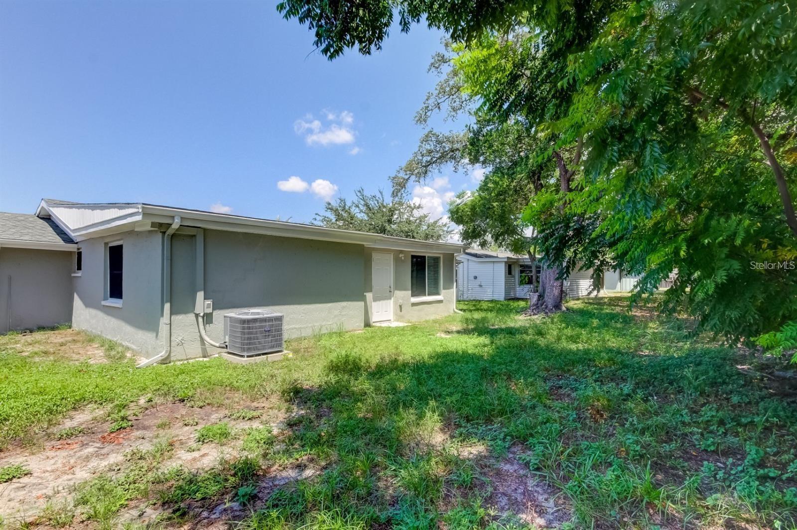 7144 FAIRFAX DR — photo 45