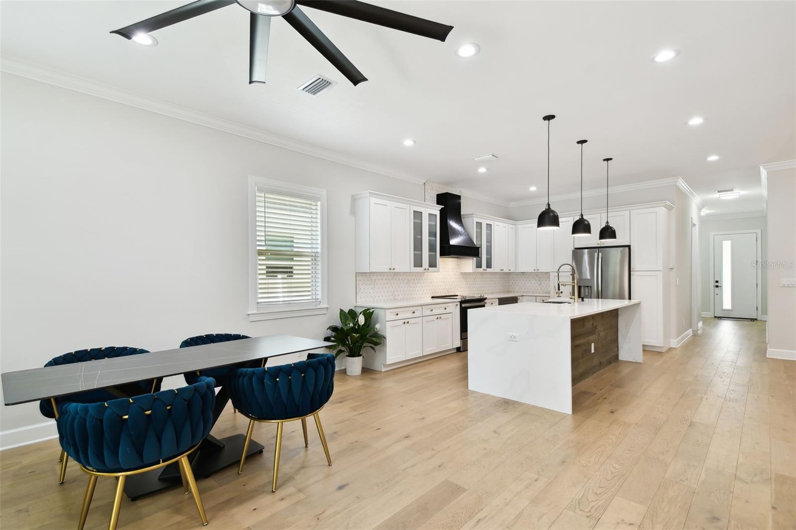 3106 W CHEROKEE AVE — photo 6