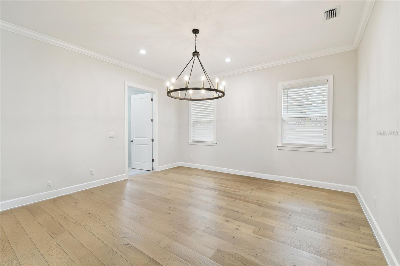 3106 W CHEROKEE AVE — photo 23