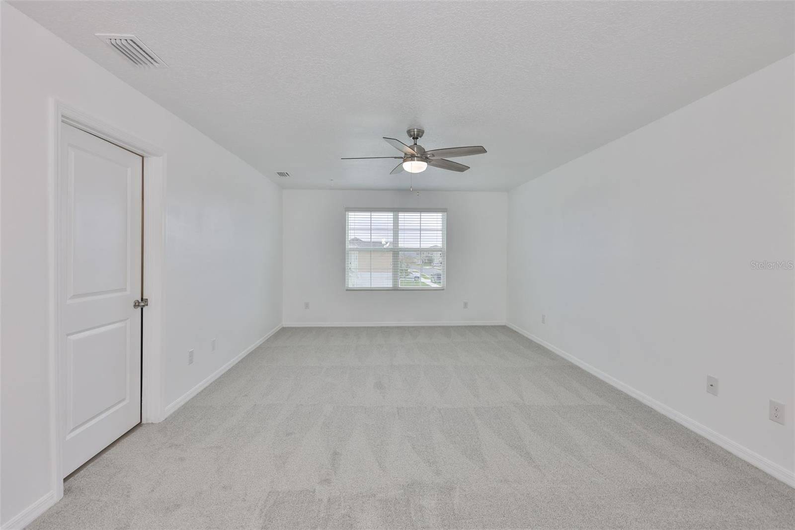5461 MAGDALENE WAY — photo 25