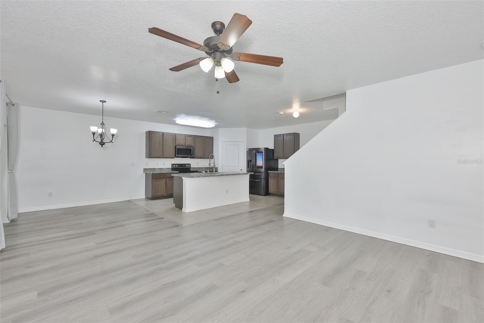 5461 MAGDALENE WAY — photo 16