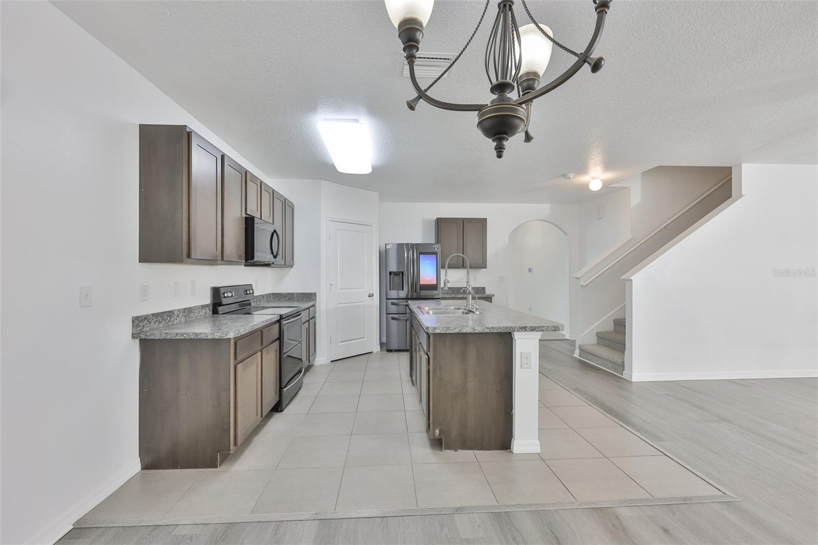 5461 MAGDALENE WAY — photo 14