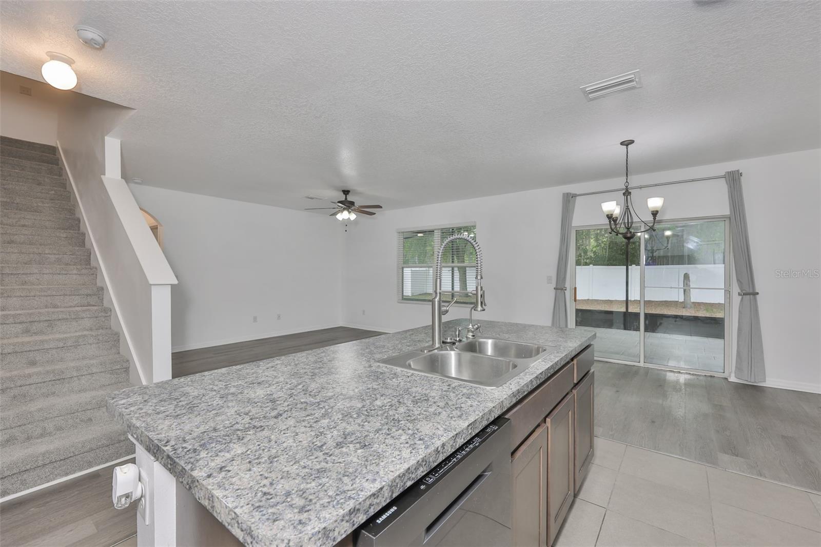 5461 MAGDALENE WAY — photo 19
