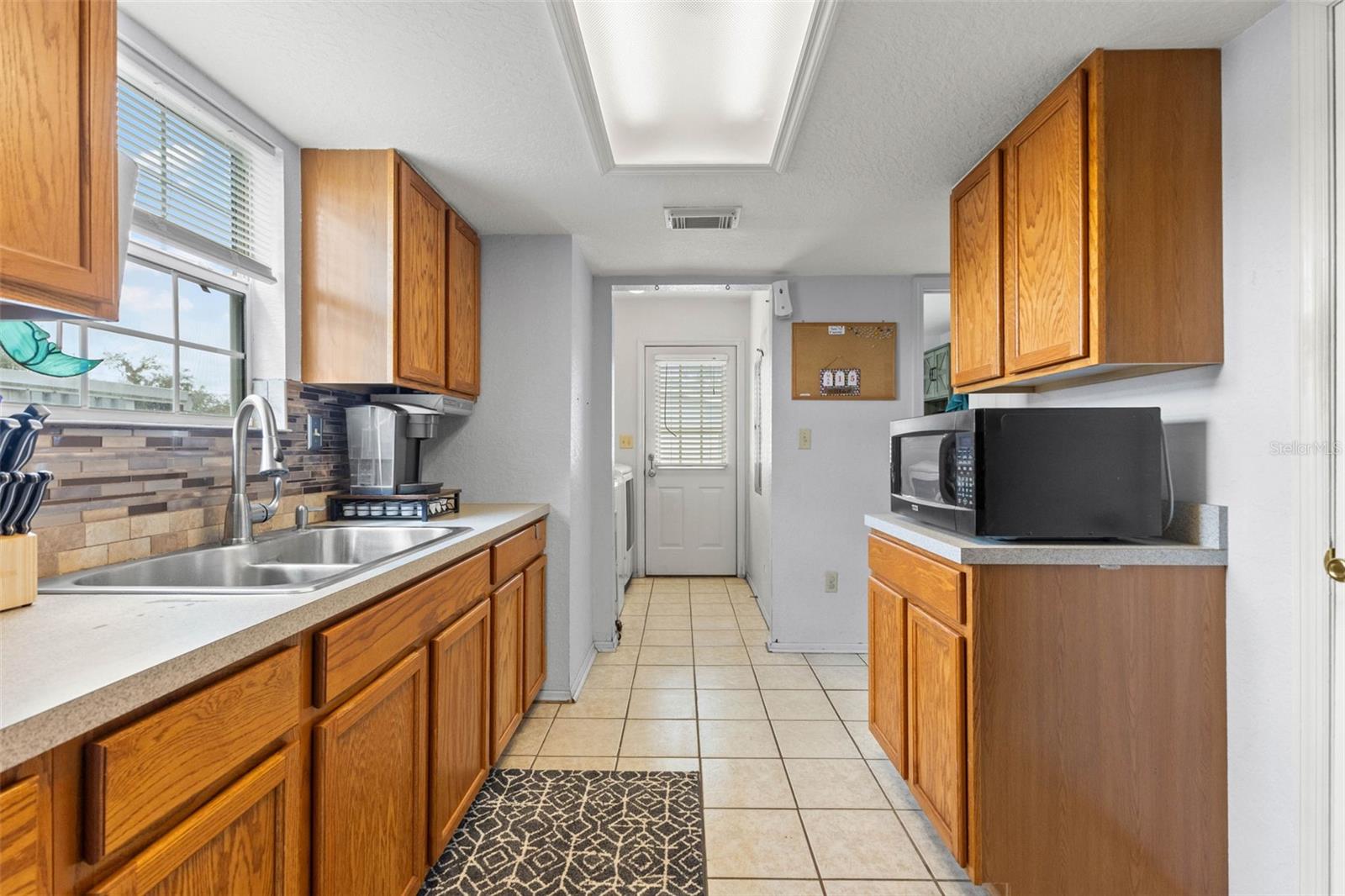 11119 MAHIN LN — photo 10