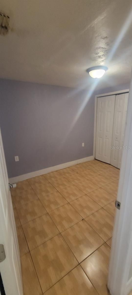 4204 N MANHATTAN AVE — photo 6