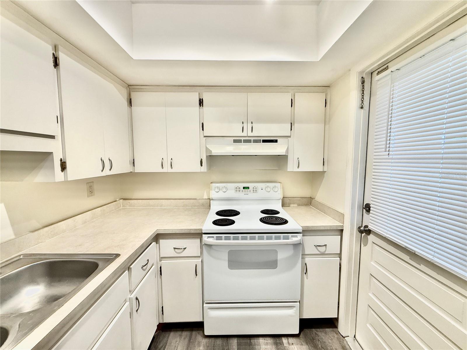 2217 HOPKINS DR W #2217 — photo 11