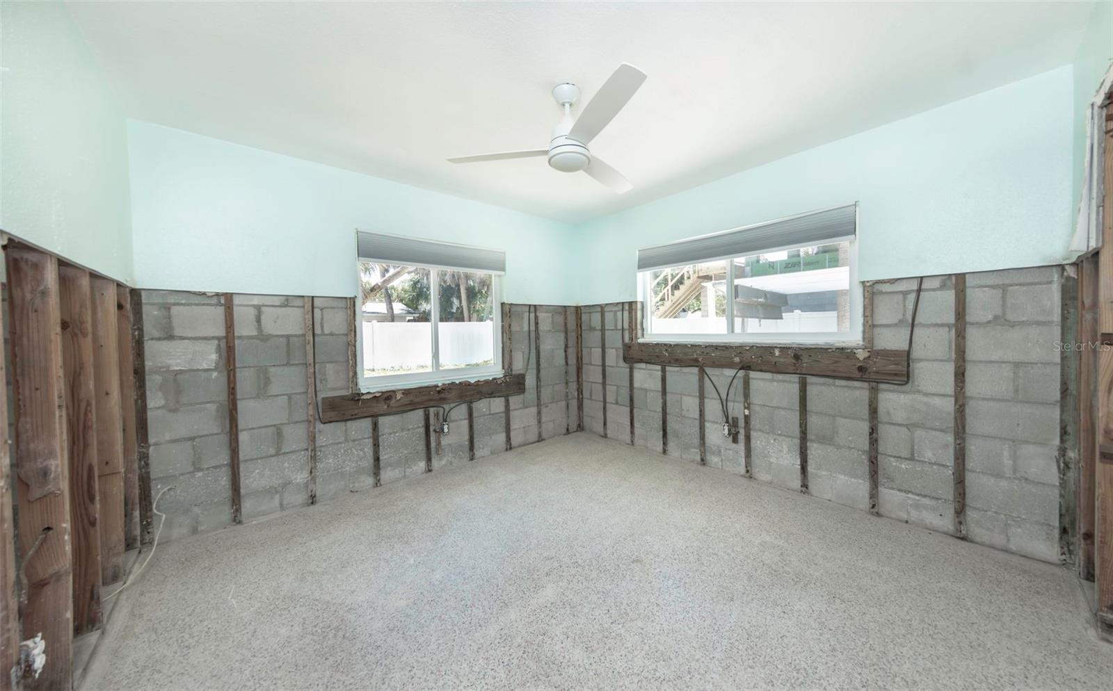 875 BRUCE AVE — photo 24