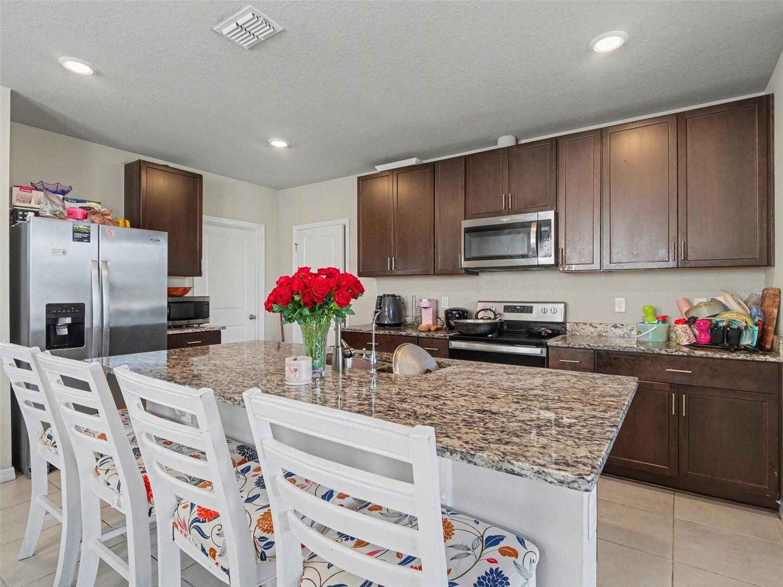 7144 BOGGY CREEK PL — photo 2