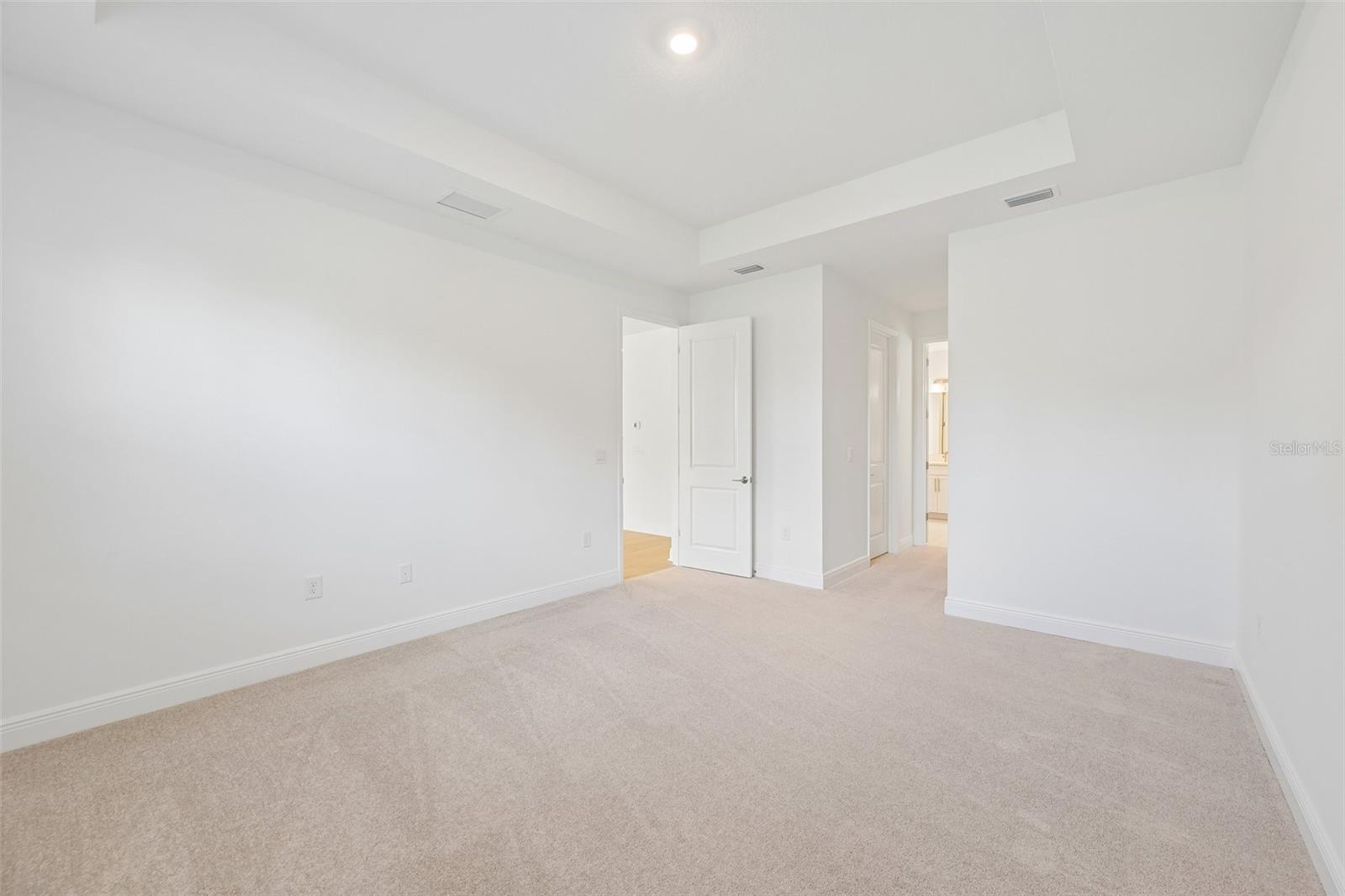 7551 HAWKSTONE DR — photo 17