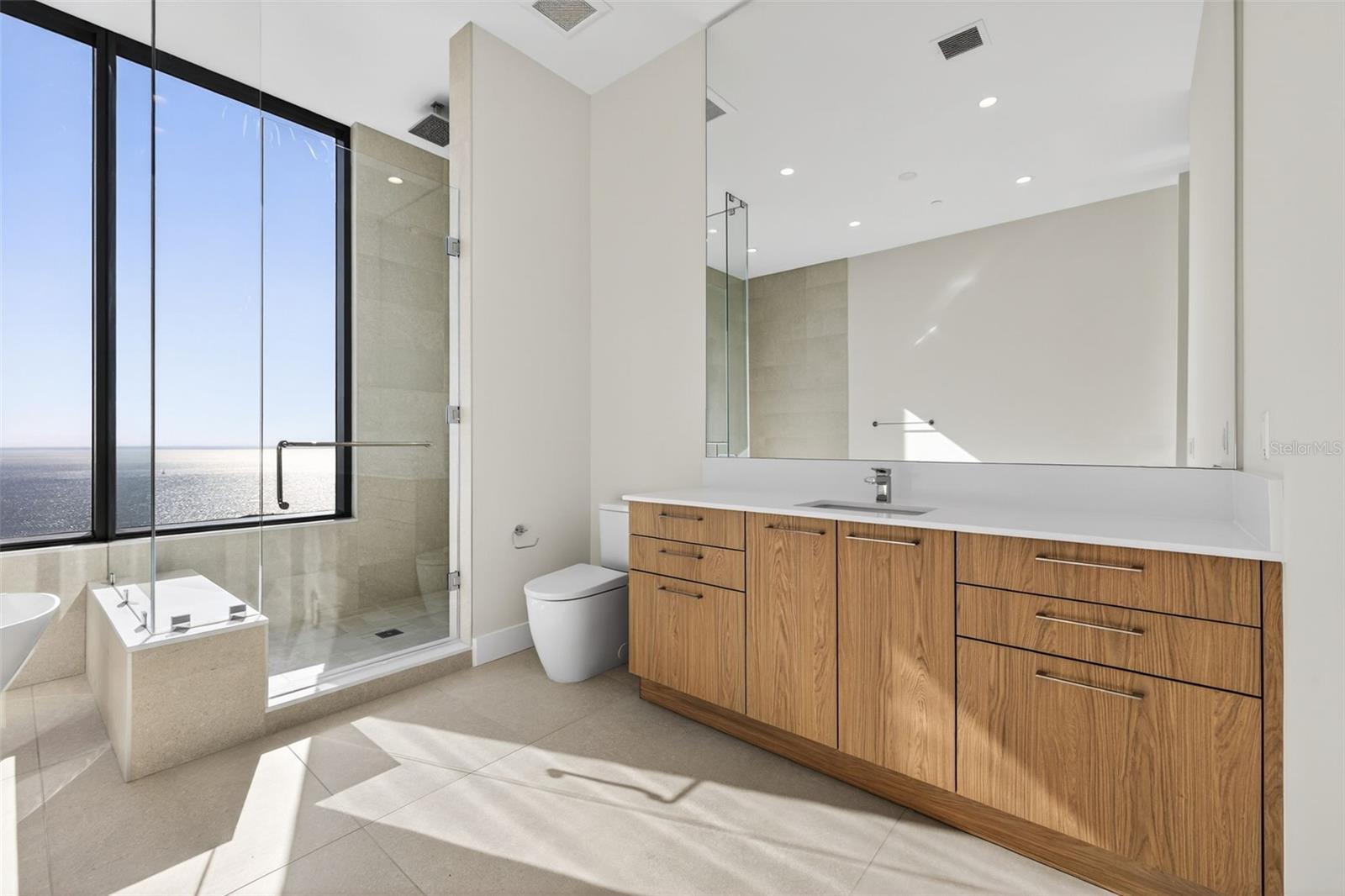 275 1ST AVE S #4202 — photo 35