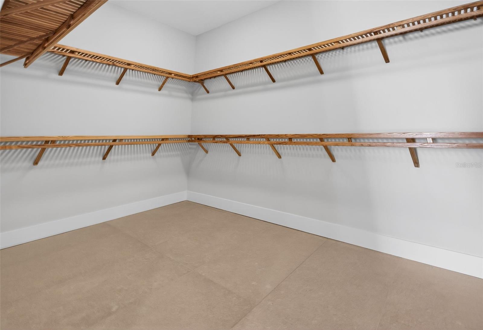 275 1ST AVE S #4202 — photo 40