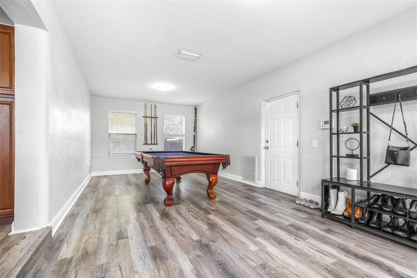 4116 N MARGUERITE ST — photo 29