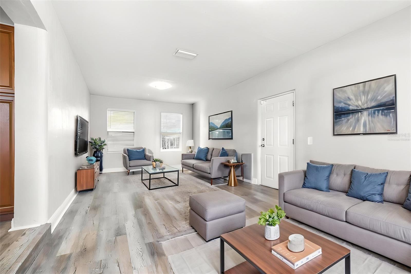 4116 N MARGUERITE ST — photo 26