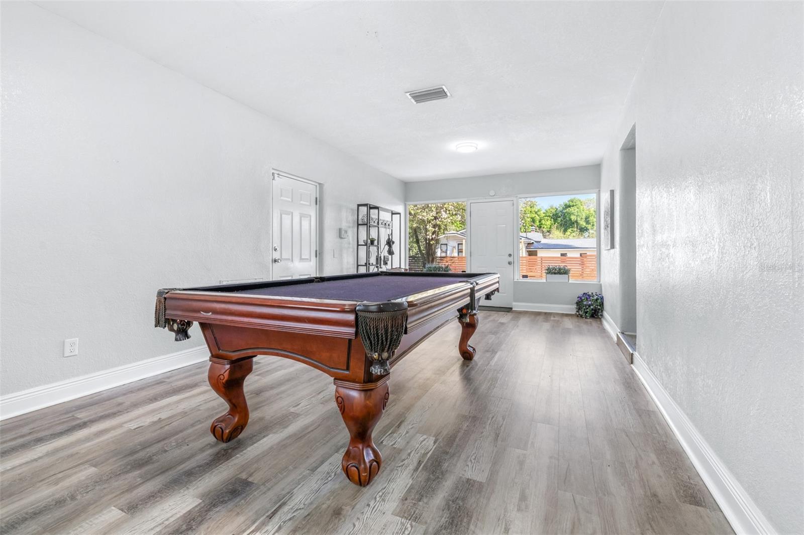 4116 N MARGUERITE ST — photo 27