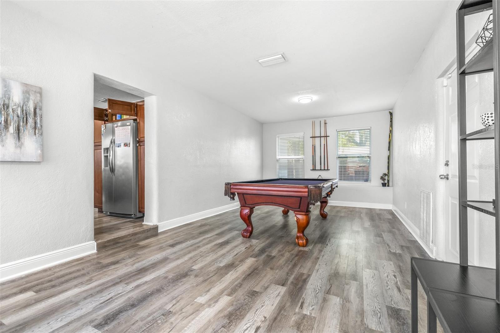 4116 N MARGUERITE ST — photo 28