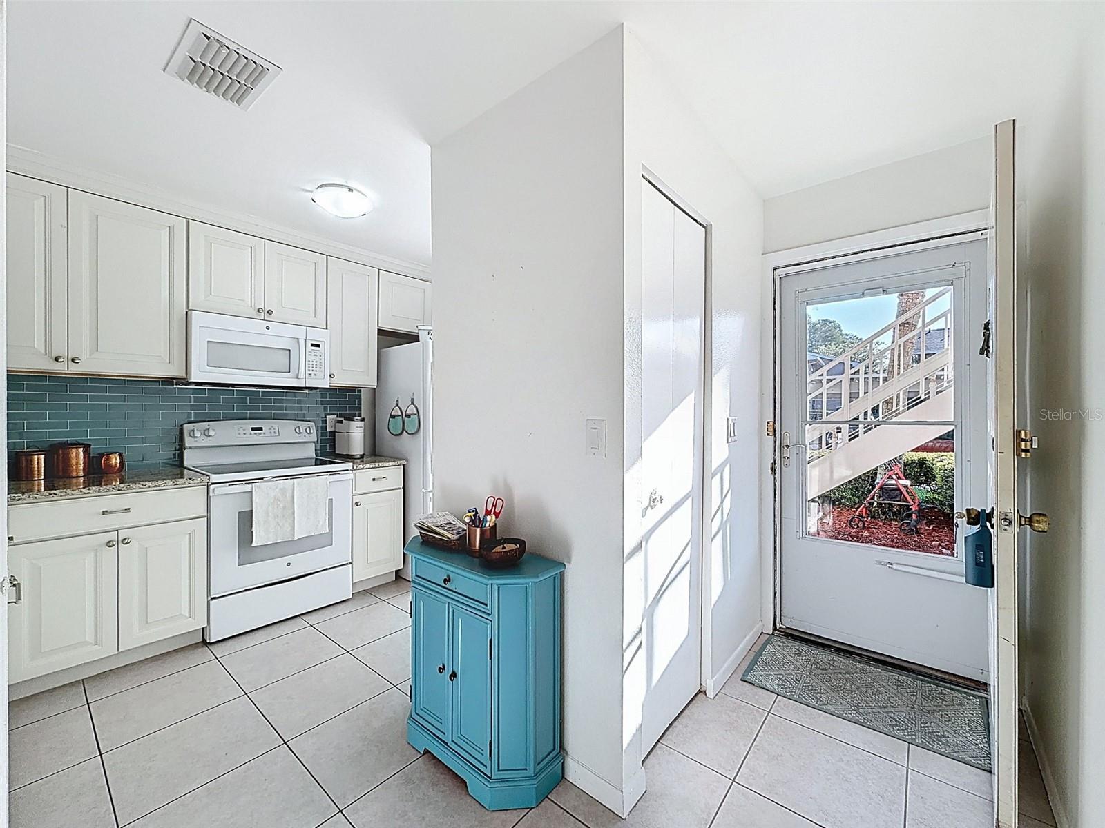 4833 MYRTLE OAK DR #12 — photo 6