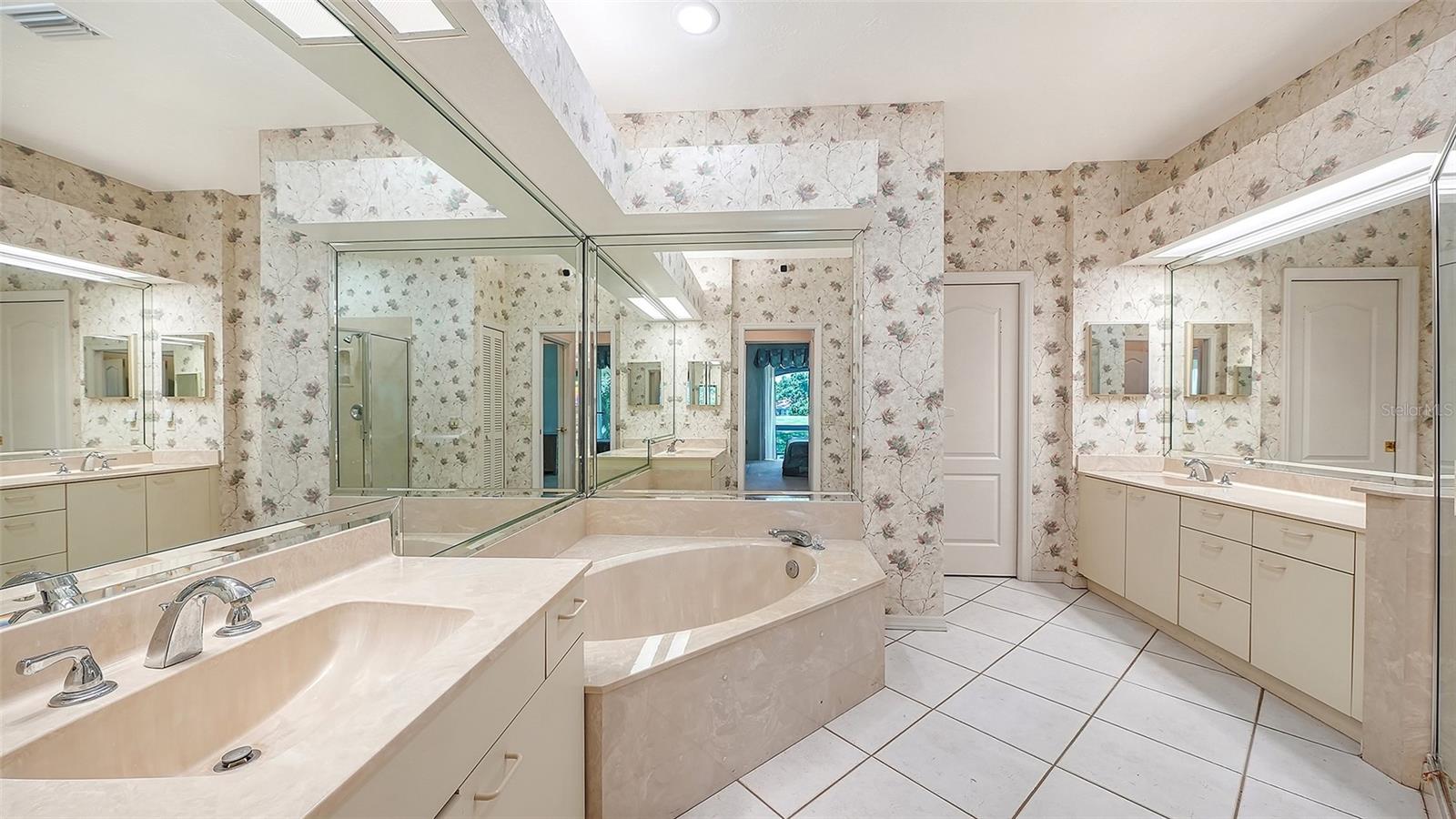 3864 CHATSWORTH GREENE CT #10 — photo 12