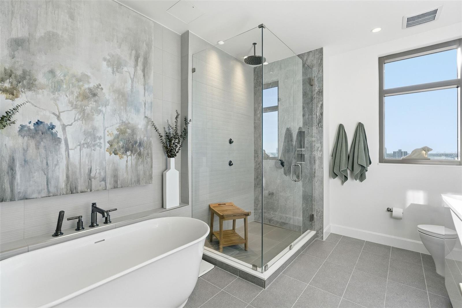 126 4TH AVE NE #1401 — photo 16