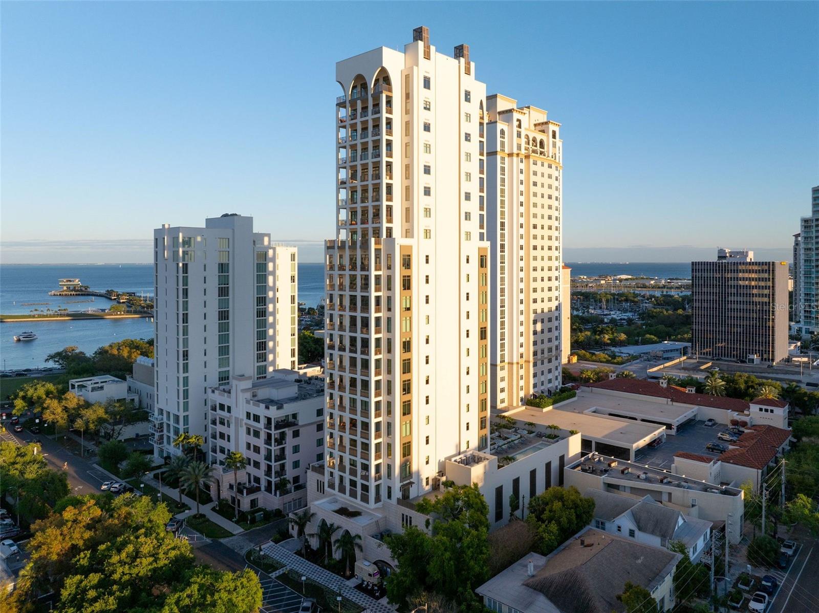 126 4TH AVE NE #1401 — photo 45