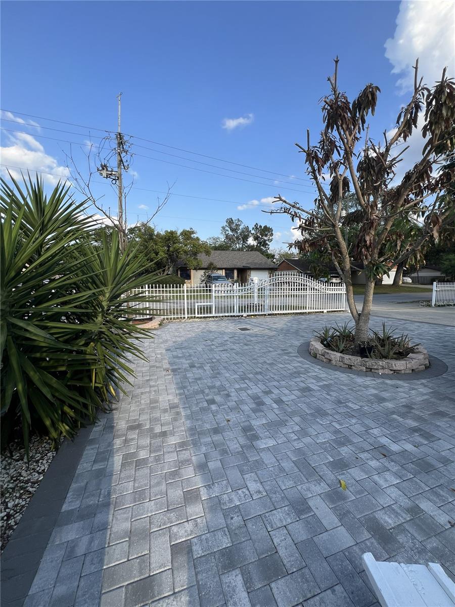 10804 N MYRTLE ST — photo 20