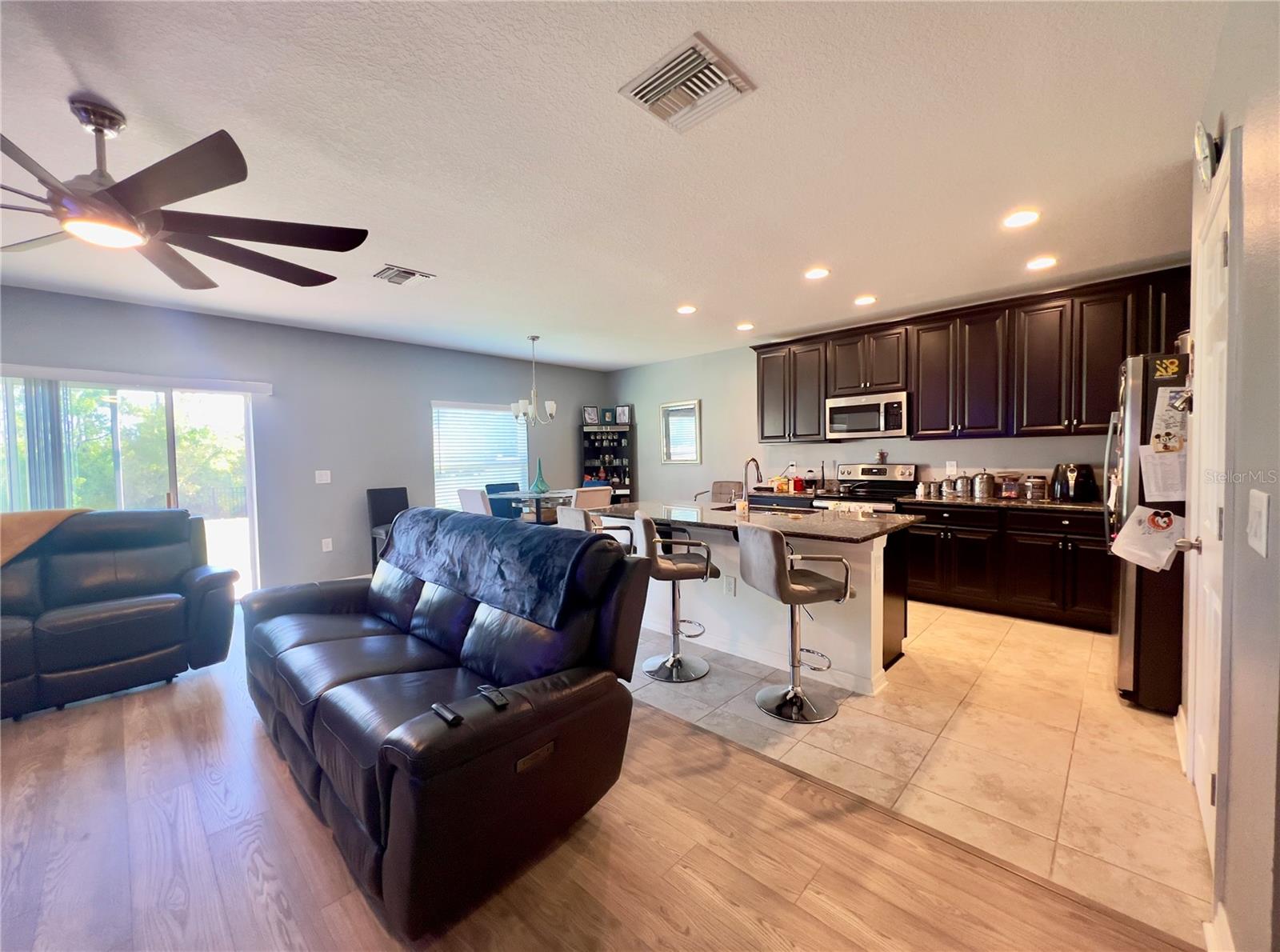 13149 CONQUISTADOR LOOP — photo 8