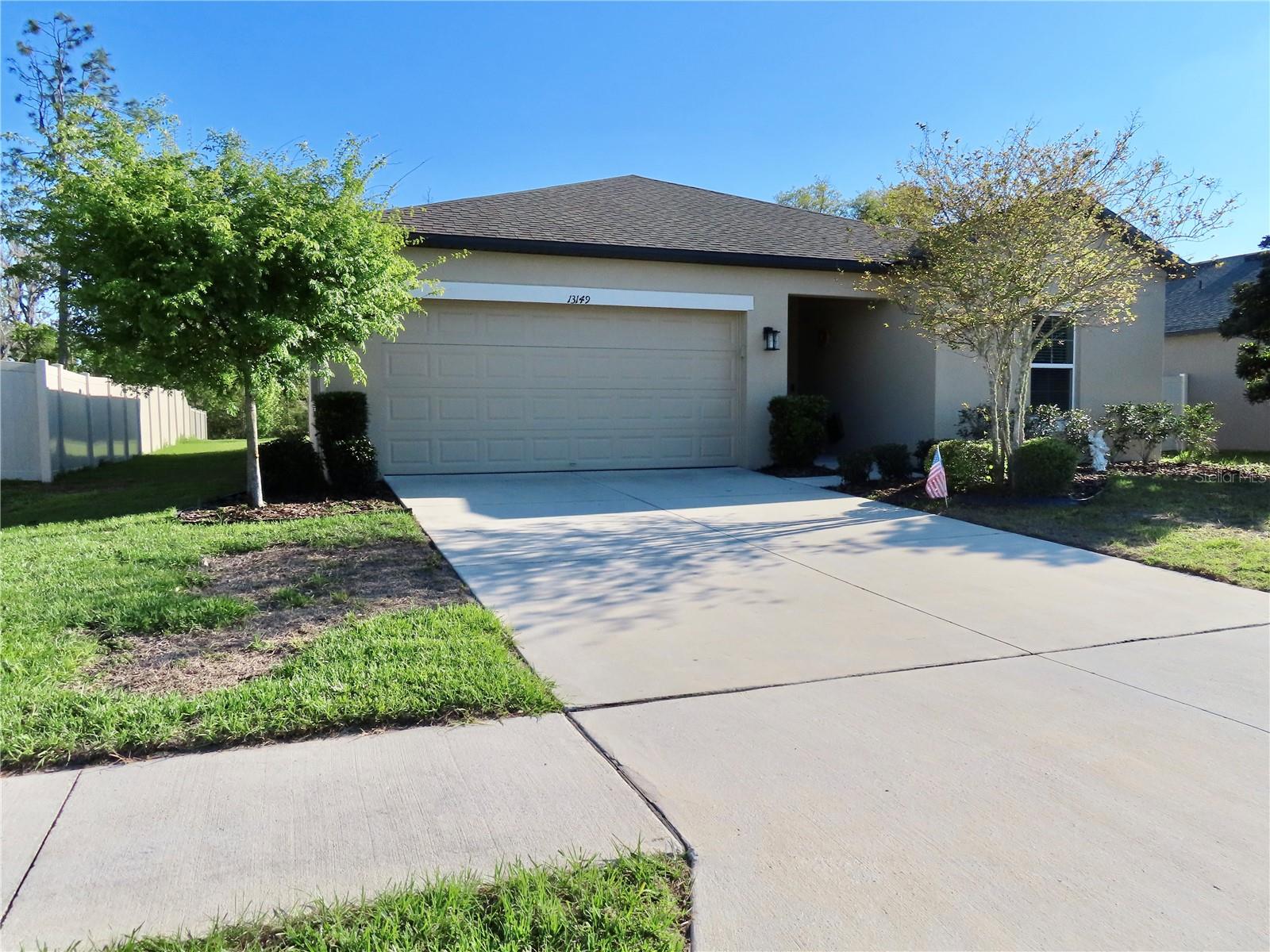 13149 CONQUISTADOR LOOP — photo 2