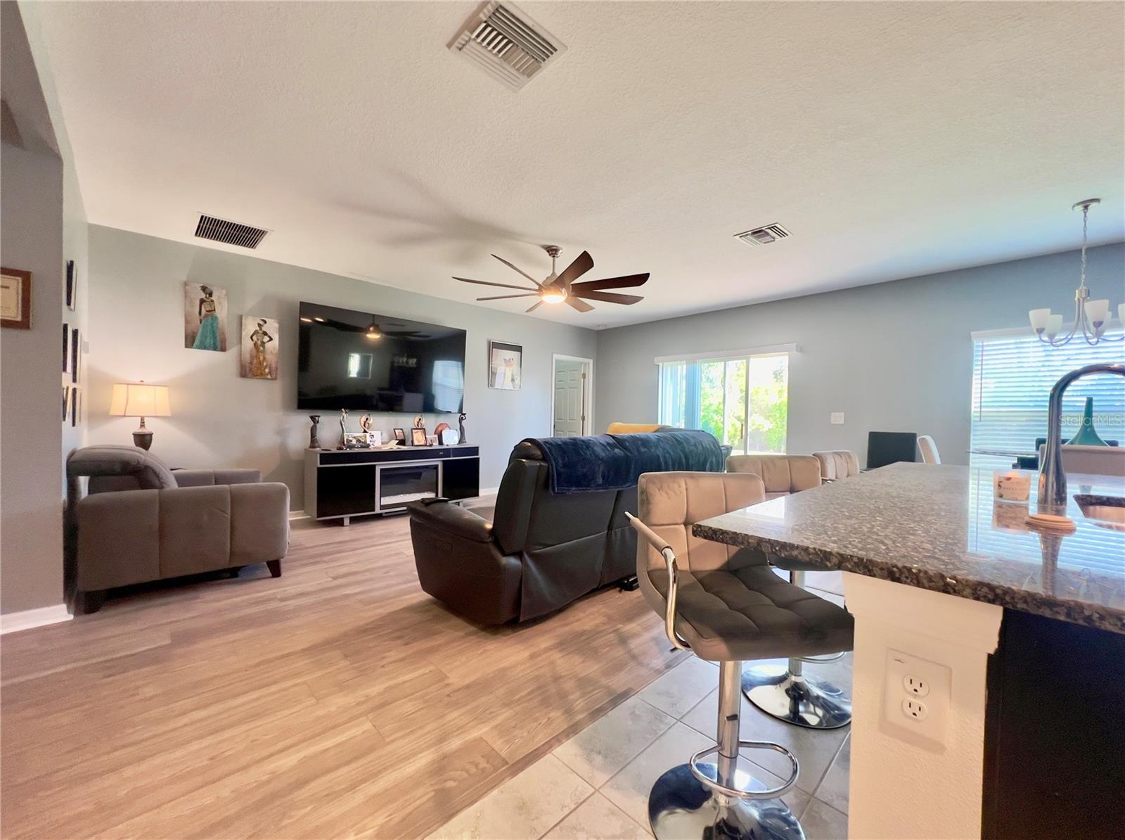 13149 CONQUISTADOR LOOP — photo 13