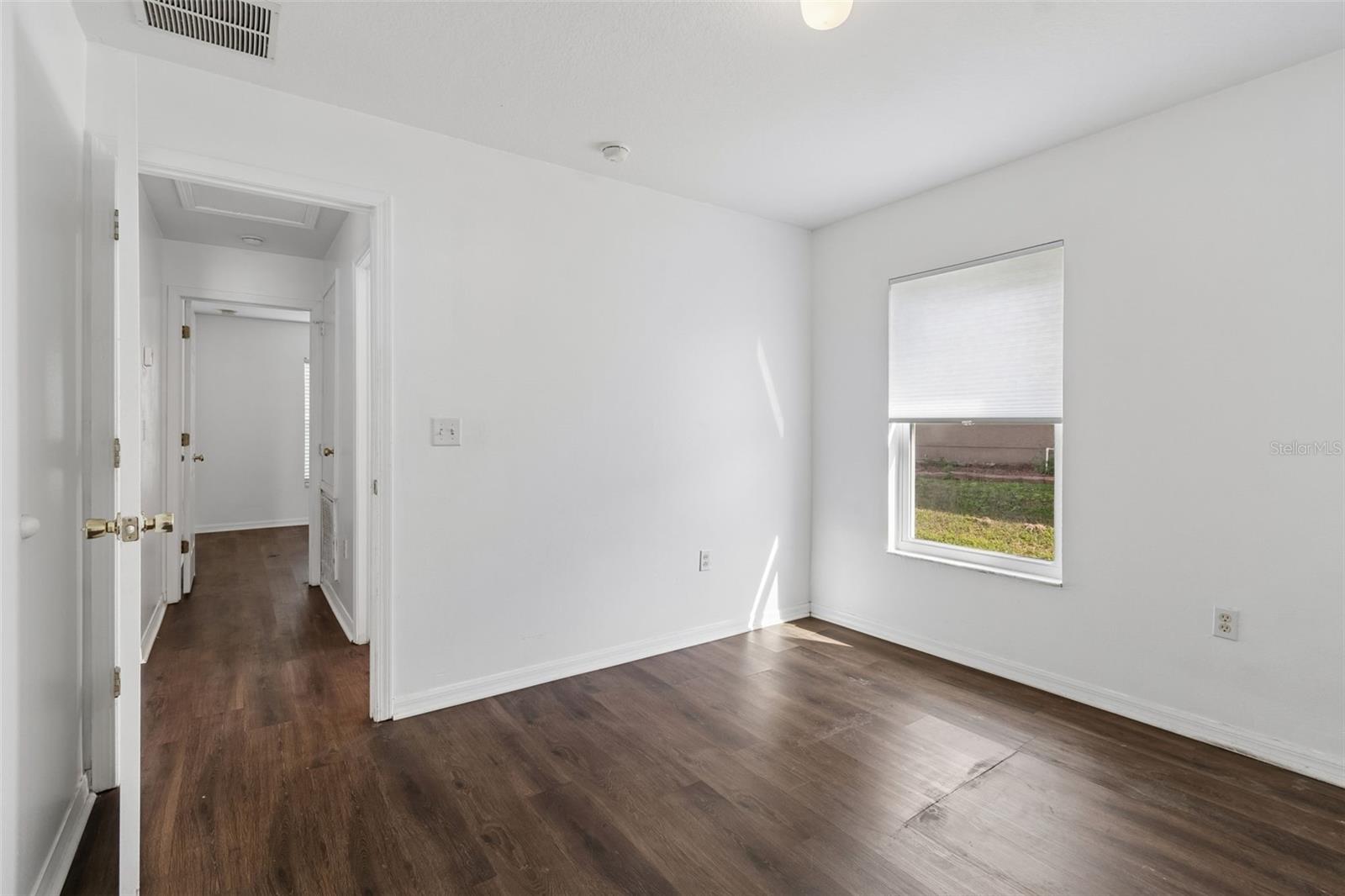 7643 WEEHAWKEN DR — photo 19