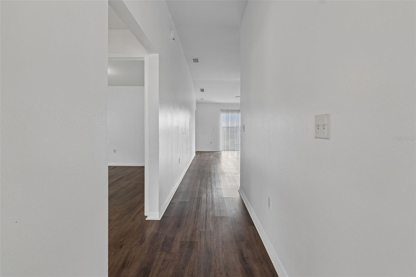 7643 WEEHAWKEN DR — photo 10