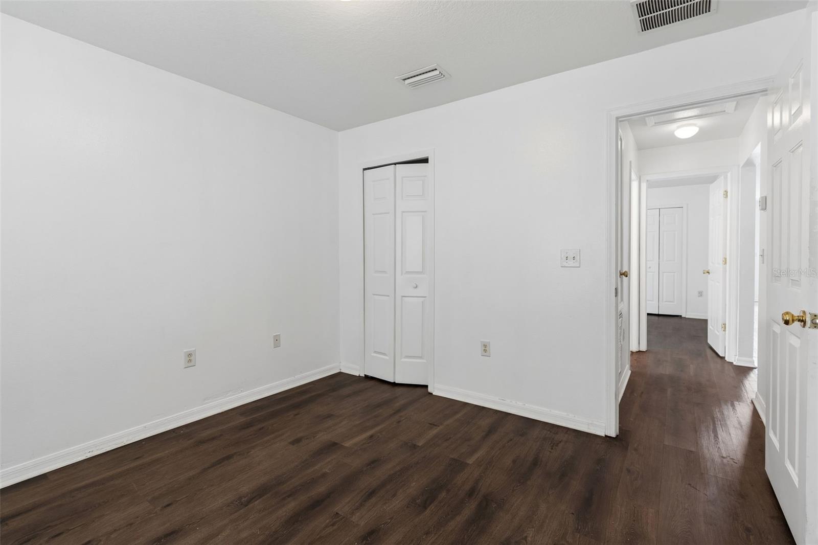 7643 WEEHAWKEN DR — photo 12