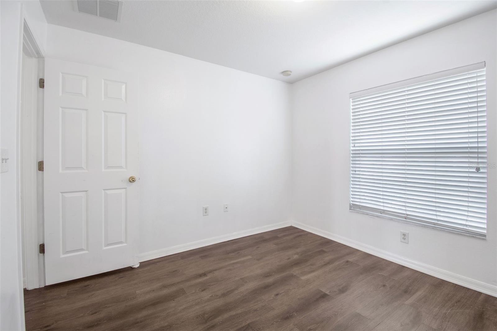 7643 WEEHAWKEN DR — photo 14