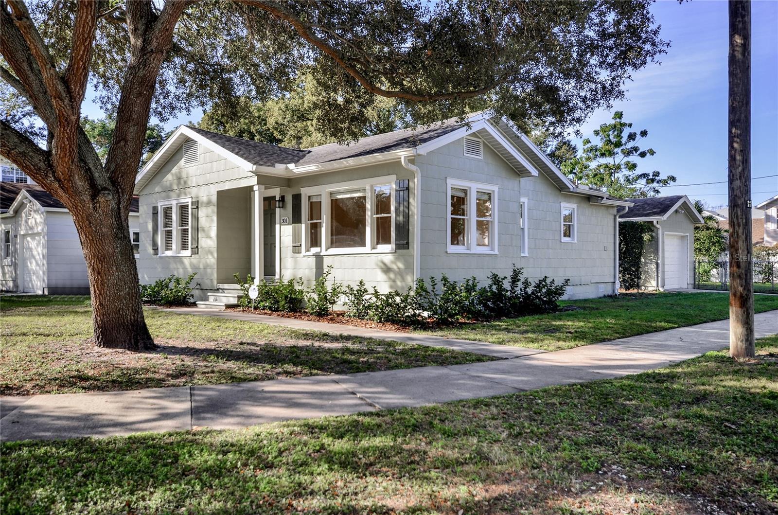 301 S AUDUBON. AVE — photo 12