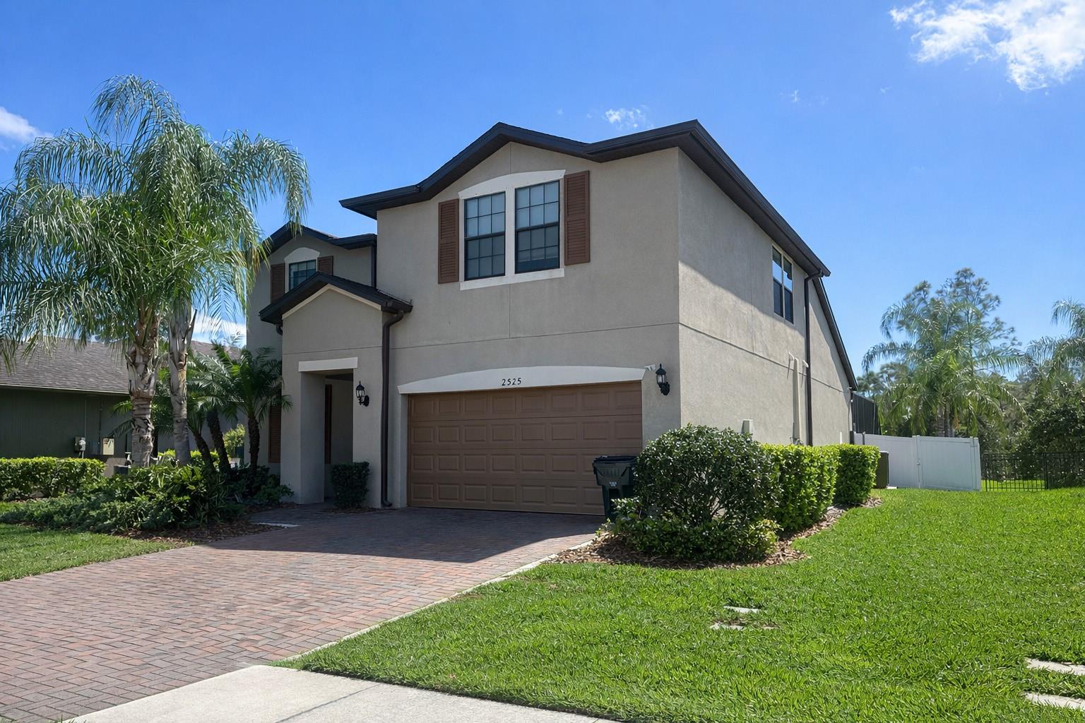 2515 SHERMAN OAK DR — photo 2