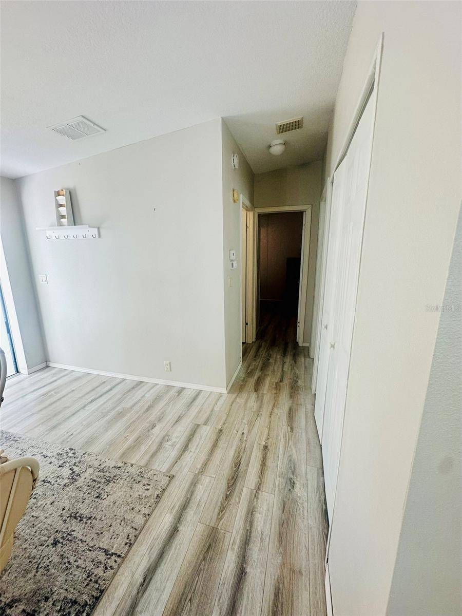 2305 BAY DR — photo 6