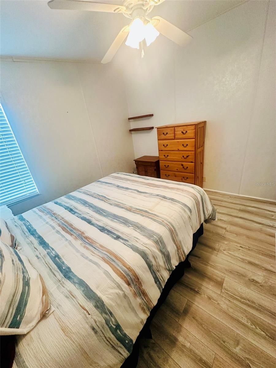 2305 BAY DR — photo 10